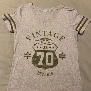 Maurices 'Vintage' Gray/Green Short-Sleeve Tee